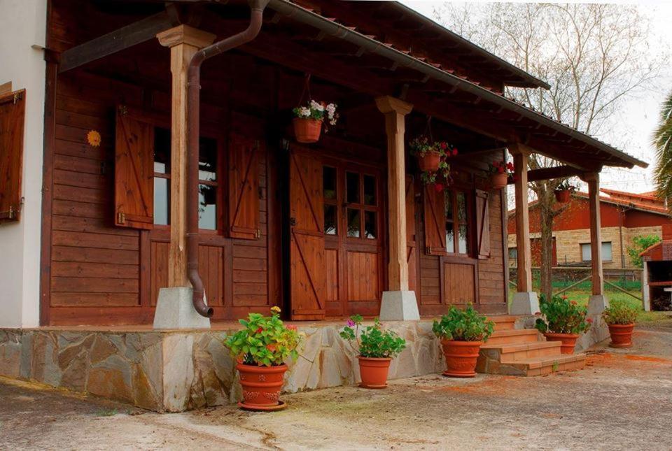 El bordón de Noriega Exterior foto